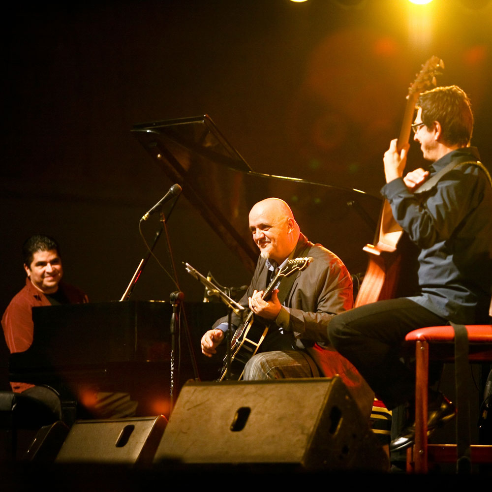 Frank Gambale “Natural High Trio” 19/03/2013 21.00
