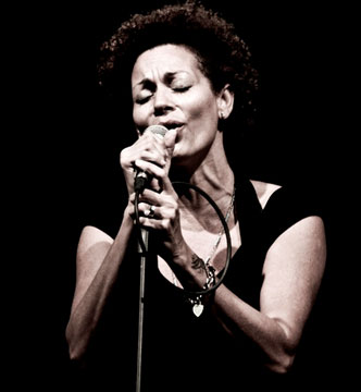 Rosalia De Souza 4tet feat. Eddy Palermo 20/12/2013 21.00
