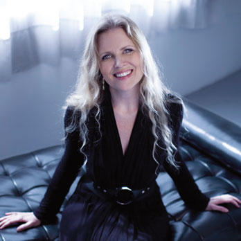 Tierney Sutton: “After Blue” The Joni Mitchell Project 24/09/2014 21.00