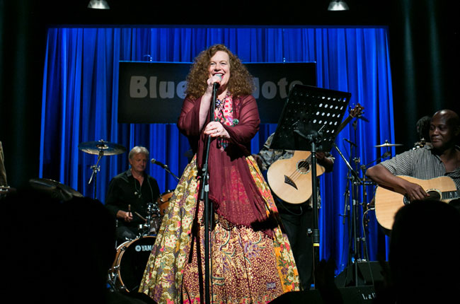 24 e 25 Maggio – Sarah Jane Morris