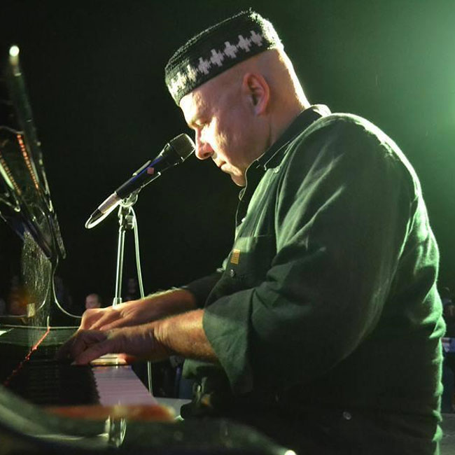 Larry Franco – Unforgettable Natalie and Nat King Cole 10/02/2019 21.00